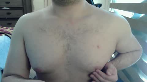 Snapshot of himbo_fox chatting on June 23, 2026, 6:50 pm Himbo fox online show from June 23, 2026, 6:50 pm