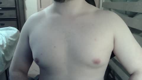 Snapshot of himbo_fox chatting on July 11, 2026, 5:54 am Himbo fox online show from July 11, 2026, 5:54 am
