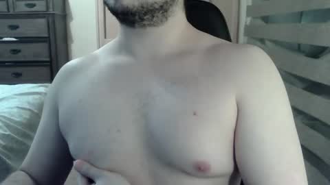 Snapshot of himbo_fox chatting on July 14, 2026, 3:55 am Himbo fox online show from July 14, 2026, 3:55 am