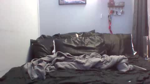 himommy37 online show from November 23, 2025, 5:46 pm