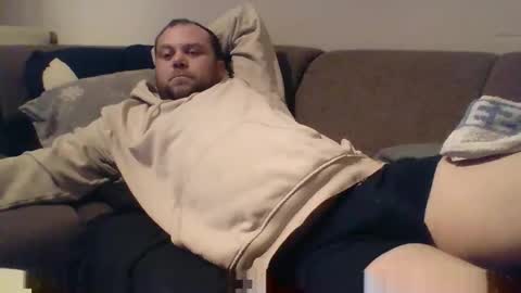 Snapshot of himree chatting on December 1, 2025, 8:41 am Himre online show from December 1, 2025, 8:41 am