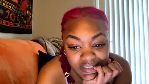 Snapshot of hippieangelbabi chatting on February 6, 2025, 8:34 pm angelbabi online show from February 6, 2025, 8:34 pm