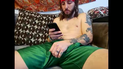 hippiejagain online show from December 22, 2025, 4:37 pm