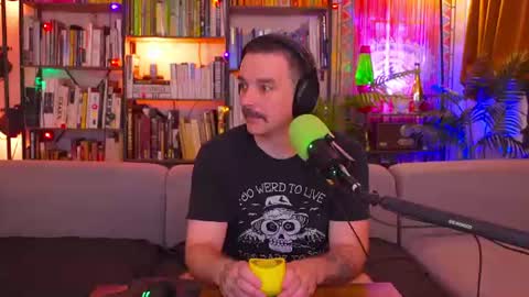 Snapshot of hipstertrashdumpsterfire chatting on June 24, 2026, 8:35 am HipsterTrash Clark one half of Task Manager online show from June 24, 2026, 8:35 am