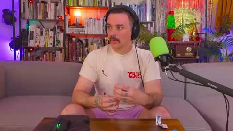 Snapshot of hipstertrashdumpsterfire chatting on June 28, 2026, 12:33 pm HipsterTrash Clark one half of Task Manager online show from June 28, 2026, 12:33 pm
