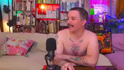 Snapshot of hipstertrashdumpsterfire chatting on July 3, 2026, 6:42 am HipsterTrash Clark one half of Task Manager online show from July 3, 2026, 6:42 am