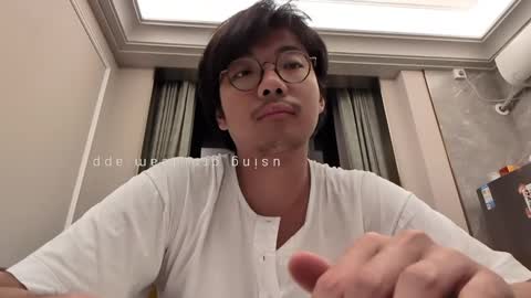 Snapshot of hirvirdish chatting on October 28, 2025, 3:14 pm Taick online show from October 28, 2025, 3:14 pm