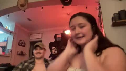 Snapshot of hiscommandherstage chatting on February 3, 2026, 3:26 am hiscommandherstage online show from February 3, 2026, 3:26 am