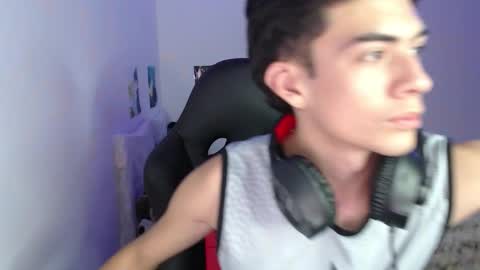 Snapshot of hiso_kai chatting on February 15, 2026, 3:36 am Hisokax online show from February 15, 2026, 3:36 am