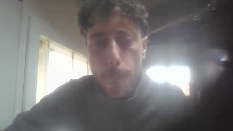 Snapshot of hitmenoww chatting on March 2, 2026, 1:40 pm hitmenoww online show from March 2, 2026, 1:40 pm