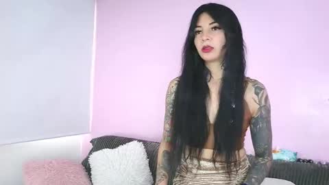 hiyakasudere_ online show from October 20, 2025, 6:52 pm