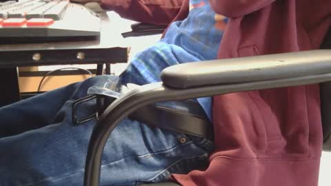 Snapshot of hoboayoyo chatting on December 14, 2025, 7:40 pm Hentai man online show from December 14, 2025, 7:40 pm