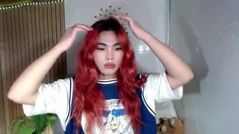 Snapshot of hoelyaurora chatting on April 6, 2026, 2:51 pm Aurora3 online show from April 6, 2026, 2:51 pm