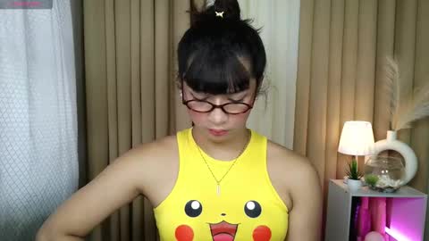 Hoelymorri online show from January 12, 2026, 6:51 am