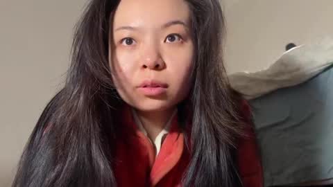 Snapshot of hola_sunflower chatting on January 11, 2026, 2:22 pm amy online show from January 11, 2026, 2:22 pm