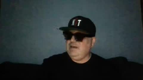holden_minutz online show from May 27, 2026, 5:59 am