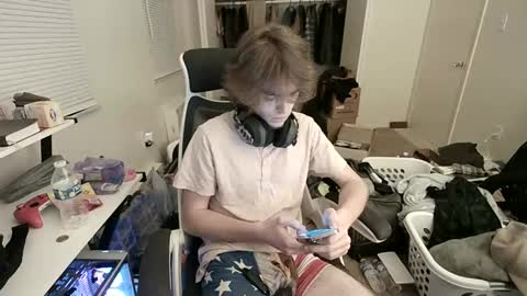 holdmybock online show from December 22, 2024, 12:05 pm