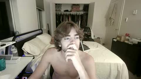 holdmybock online show from October 8, 2025, 6:44 am