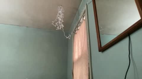 Snapshot of holly23hopefull chatting on December 3, 2024, 9:01 pm Hollys Drive threw Side Of CB. online show from December 3, 2024, 9:01 pm