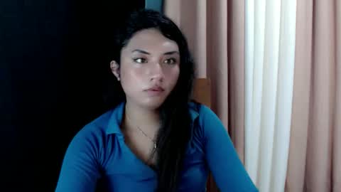 Snapshot of holly_maria69 chatting on February 24, 2026, 5:11 pm holly_maria69 online show from February 24, 2026, 5:11 pm
