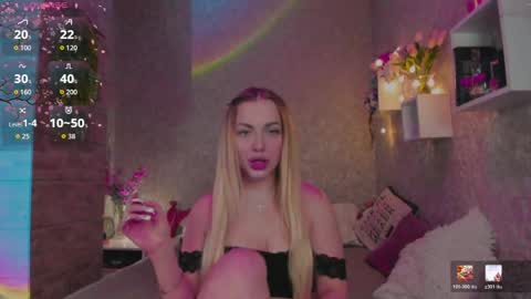 holly_molly8 online show from April 29, 2026, 7:31 pm