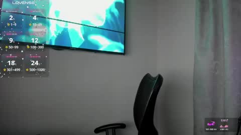 Snapshot of holly_rose69 chatting on April 23, 2026, 6:03 am Holly online show from April 23, 2026, 6:03 am