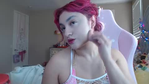 Holly Kitty online show from March 5, 2025, 7:38 pm