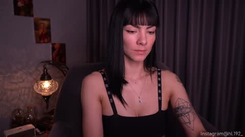 Holly Linder online show from January 22, 2025, 5:05 am