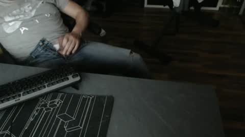 Snapshot of hollymollysucker chatting on February 17, 2025, 5:32 pm hollymollysucker online show from February 17, 2025, 5:32 pm