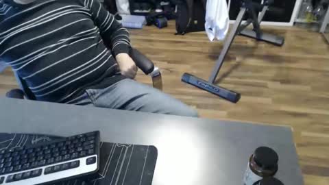 Snapshot of hollymollysucker chatting on February 24, 2025, 9:21 am hollymollysucker online show from February 24, 2025, 9:21 am