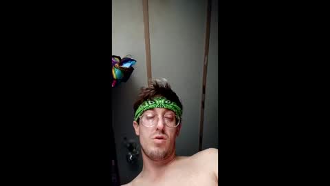 Snapshot of hollywoodroxxx chatting on February 18, 2026, 8:49 pm hollywoodroxxx online show from February 18, 2026, 8:49 pm