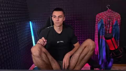 Hols online show from June 26, 2026, 7:07 pm