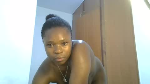 holy_ebony online show from July 3, 2026, 11:27 am