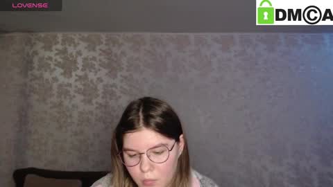 Snapshot of holy_michela chatting on December 4, 2024, 7:17 am Welcome guys Pleasure to see you all here My name is MichaelaTip menu is active Private is open online show from December 4, 2024, 7:17 am
