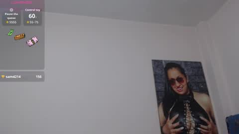 Snapshot of holydeath_1 chatting on December 17, 2025, 11:44 pm Milena online show from December 17, 2025, 11:44 pm