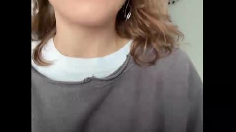 dori not holy get my tg channel with link from description under last photo online show from November 5, 2025, 7:30 am