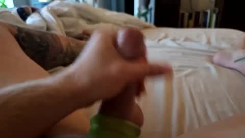 holylobes online show from December 6, 2024, 9:46 pm