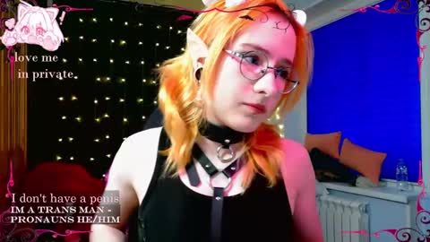 Snapshot of honelin chatting on March 3, 2025, 10:28 am Honelints boyblonde hair AsterMIntfemboybrown hair online show from March 3, 2025, 10:28 am