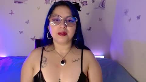 mimi online show from September 16, 2025, 11:44 am