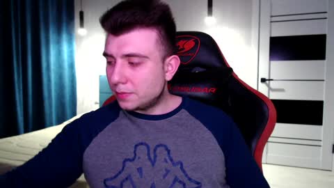 Snapshot of honey_furry chatting on December 22, 2024, 8:25 pm Wolfy online show from December 22, 2024, 8:25 pm