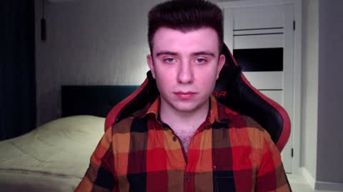 Snapshot of honey_furry chatting on January 23, 2025, 7:40 pm Wolfy online show from January 23, 2025, 7:40 pm