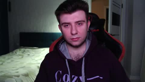 Snapshot of honey_furry chatting on February 6, 2026, 6:22 pm Wolfy online show from February 6, 2026, 6:22 pm