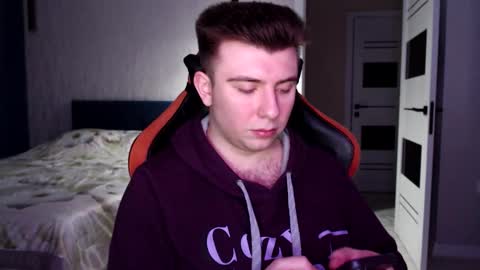 Snapshot of honey_furry chatting on March 8, 2026, 10:46 pm Wolfy online show from March 8, 2026, 10:46 pm