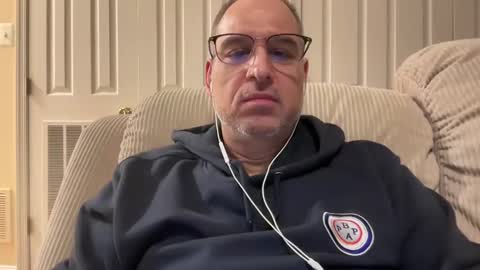 Snapshot of honey_man14 chatting on March 10, 2025, 2:50 am honey_man14 online show from March 10, 2025, 2:50 am
