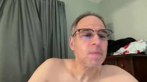 Snapshot of honey_man14 chatting on January 8, 2026, 6:54 pm honey_man14 online show from January 8, 2026, 6:54 pm