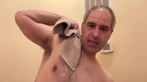 Snapshot of honey_man14 chatting on March 5, 2026, 10:17 pm honey_man14 online show from March 5, 2026, 10:17 pm