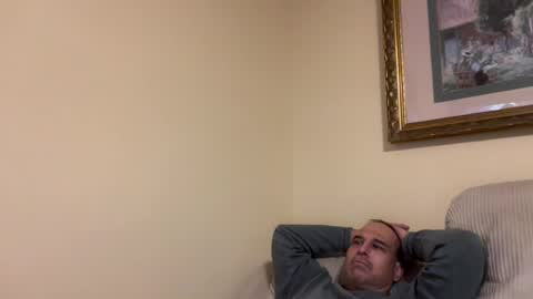 honey_man14 online show from June 16, 2026, 3:20 am