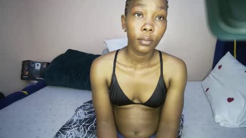 Snapshot of honey_nubia0 chatting on April 22, 2026, 11:12 am honey_nubia0 online show from April 22, 2026, 11:12 am