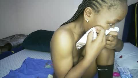 Snapshot of honey_nubia0 chatting on May 1, 2026, 1:16 pm honey_nubia0 online show from May 1, 2026, 1:16 pm