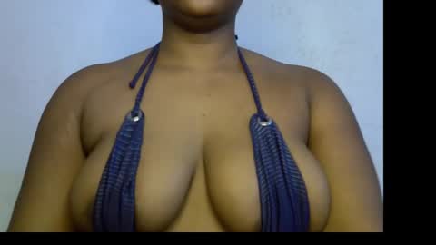 mamacita online show from October 22, 2025, 9:25 pm